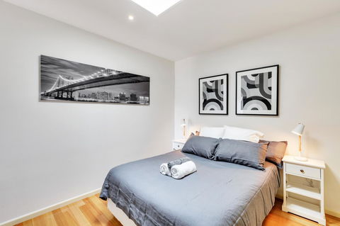 Bellerive Marina View Apartments NO 27 - Accommodation Gladstone 9