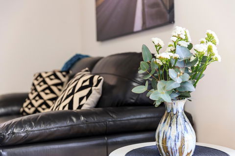 Bellerive Marina View Apartments NO 27 - Accommodation Gladstone 7