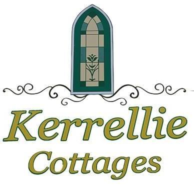 Kerrellie Cottages 2, 4 & 8 Reid Street - Accommodation Gladstone 1
