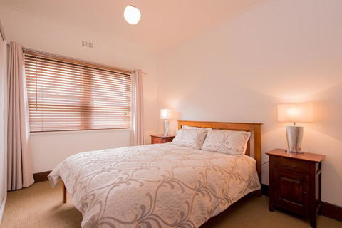 Jones On Wilson Boutique B&B - Accommodation Gladstone 25