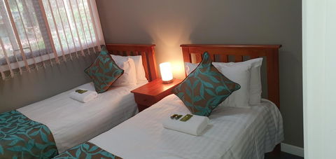 Roland B&B - Accommodation Gladstone 8