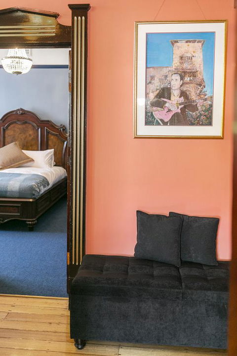 Insomnia On Elizabeth - Accommodation Gladstone 18
