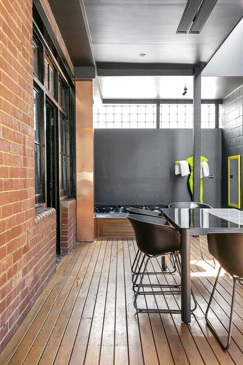 Insomnia On Elizabeth - Accommodation Gladstone 3