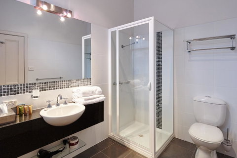Auldington Hotel - Accommodation Gladstone 7