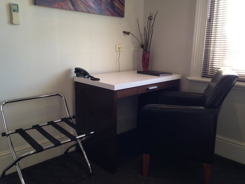 Auldington Hotel - Accommodation Gladstone 19