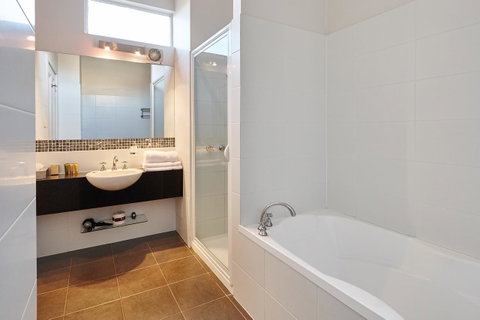 Auldington Hotel - Accommodation Gladstone 36
