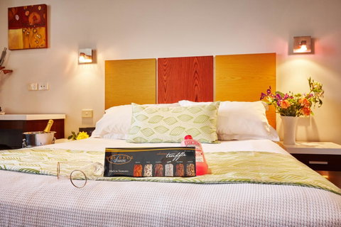Auldington Hotel - Accommodation Gladstone 2