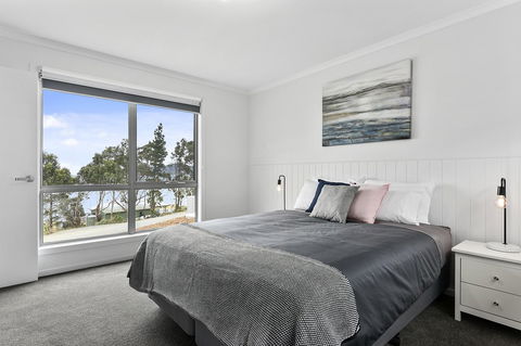 Chill Tasmania - Accommodation Gladstone 17