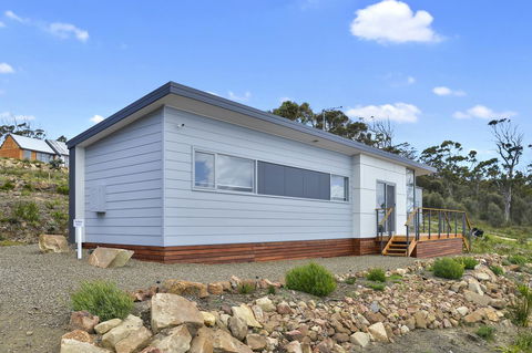 Chill Tasmania - Accommodation Gladstone 1