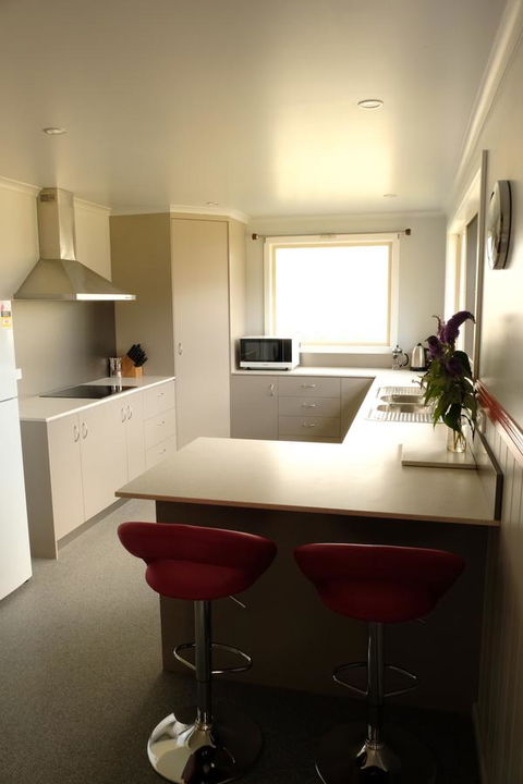 The Crays Accommodation - Accommodation Gladstone 17