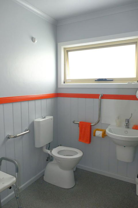 The Crays Accommodation - Accommodation Gladstone 4