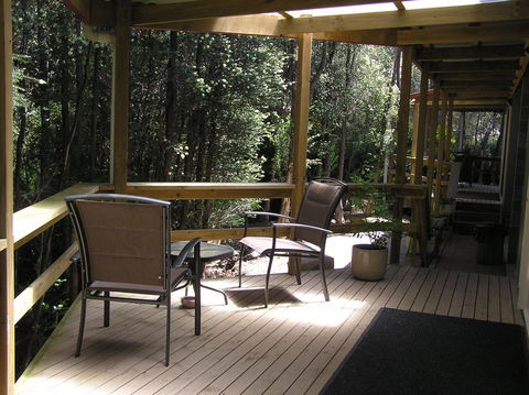 The Crays Accommodation - Accommodation Gladstone 30