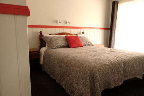 The Crays Accommodation - Accommodation Gladstone 20