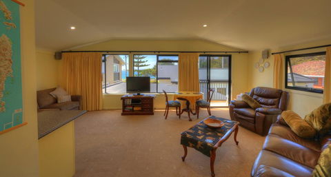 Birchwood On The River - Devonport, Tasmania - Self-Contained And Self-Catering Accommodation - Accommodation Gladstone 18