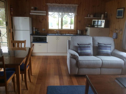 Swansea Cottages & Lodge Suites - Accommodation Gladstone 42