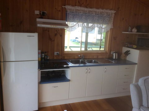 Swansea Cottages & Lodge Suites - Accommodation Gladstone 41