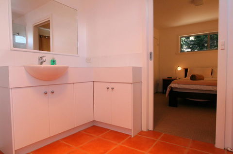 Suntrap Cove Bicheno - Accommodation Gladstone 16