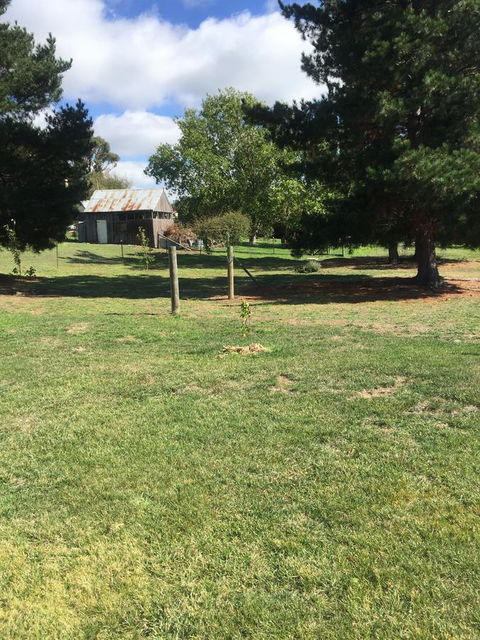 White Croft Cottage - Accommodation Gladstone 0