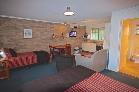 Port Arthur Villas - Accommodation Gladstone 2