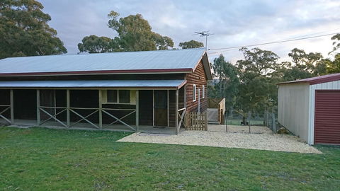 Glengarry Farm Stay BnB - Accommodation Gladstone 1