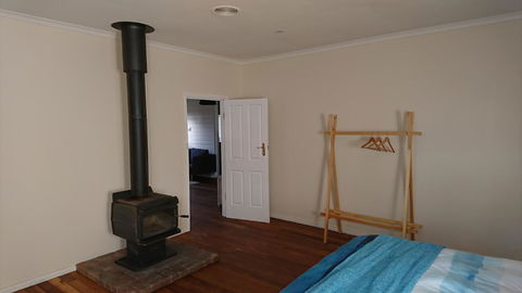 Glengarry Farm Stay BnB - Accommodation Gladstone 3