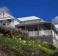 House on the Hill Bed and Breakfast - Accommodation Gladstone