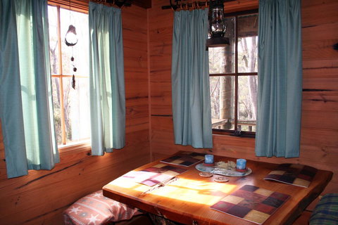 Cradle Mountain Love Shack - Accommodation Gladstone 3