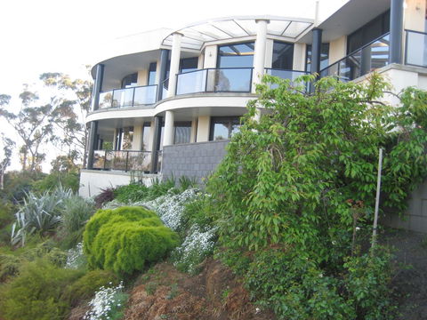 Sheer Pleasure Accommodation - Accommodation Gladstone 8