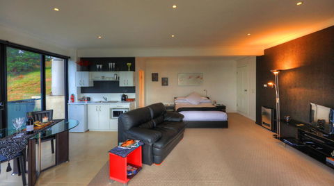 Sheer Pleasure Accommodation - Accommodation Gladstone 12