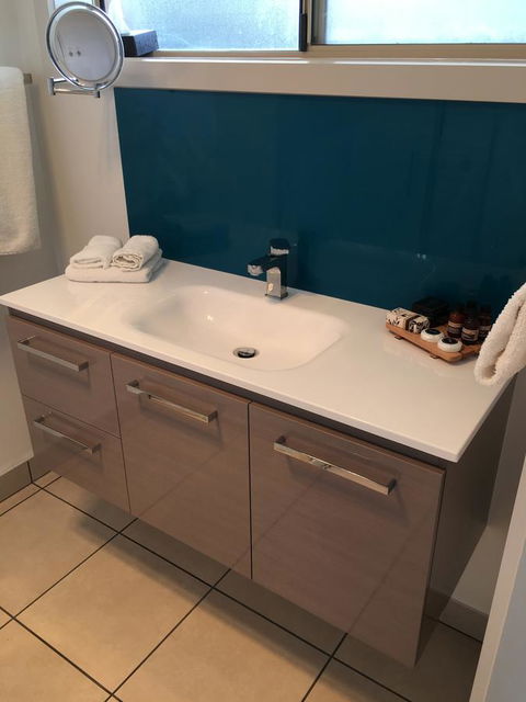 Island Breeze Motel - Accommodation Gladstone 2