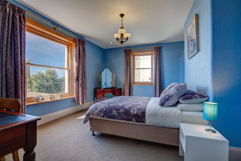 Maison Del Mar - Accommodation Gladstone 1