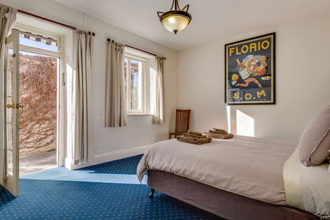 Maison Del Mar - Accommodation Gladstone 6