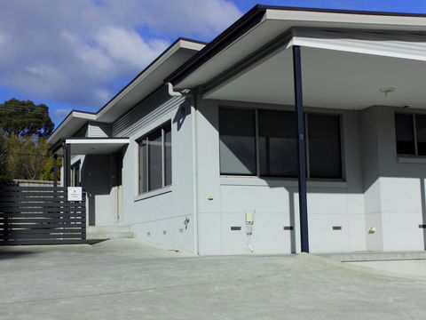 Hobart Villa - Accommodation Gladstone 12