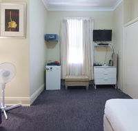Neutral Bay Lodge - Accommodation Gladstone