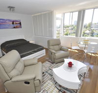 Neutral Bay Self Contained Studio Apartments - Accommodation Gladstone