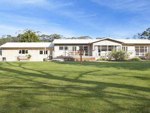 Newbury Haven - Accommodation Gladstone 0