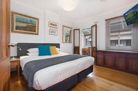 Book Newcastle Accommodation Vacations Accommodation Gladstone Accommodation Gladstone