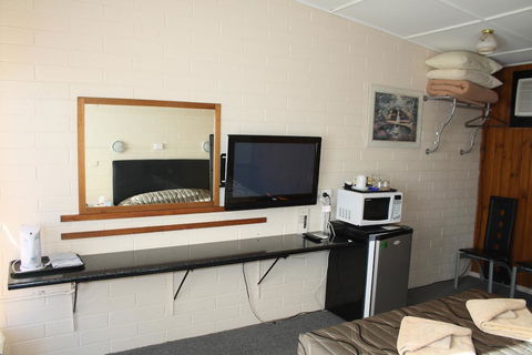 Nhill Oasis Motel - Accommodation Gladstone 3