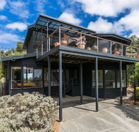 NICHE ON NOBLE - Ever Changing Vista - Accommodation Gladstone