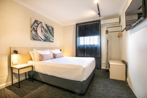 Nightcap At Hendon Hotel - Accommodation Gladstone 0