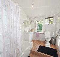 Nimbin waterfall retreat - Accommodation Gladstone