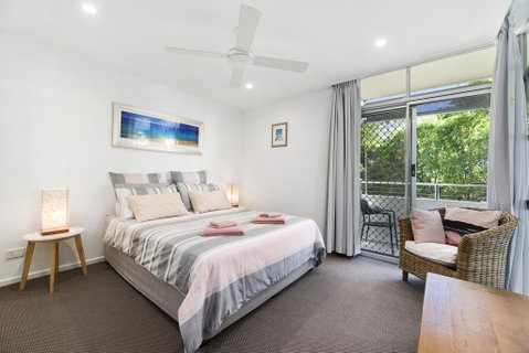 Noosa Heads Beach Comfort - Unit 3 Yaringa, 29 Noosa Drive - Accommodation Gladstone 2