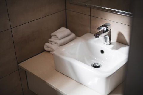 Noosa Sun Motel - Accommodation Gladstone 3
