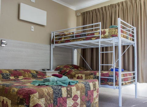 Norfolk Pine Motel - Accommodation Gladstone 1