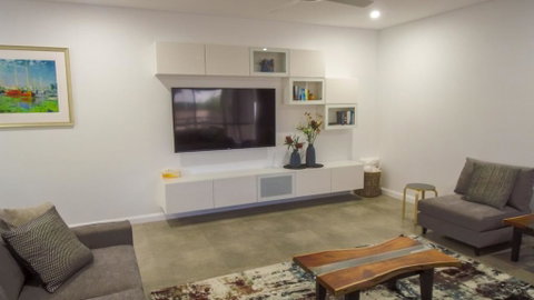 NORTHERN HAVEN TOO, North Haven - Accommodation Gladstone 1