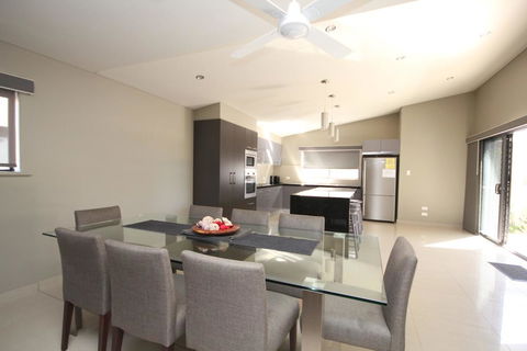 NORTHERN HAVEN-3/16 David Campbell St NH - Accommodation Gladstone 2