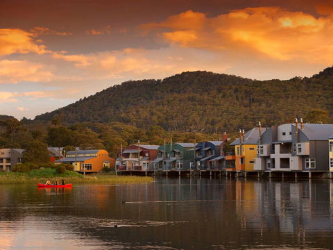 Novotel Lake Crackenback Resort - Accommodation Gladstone 0