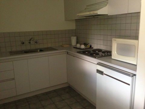 Nunawading Motor Inn - Accommodation Gladstone 2