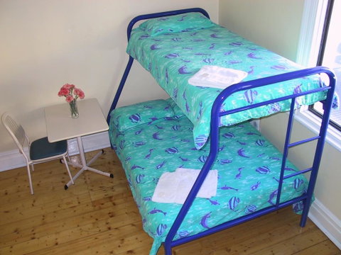 Ocean Beach Backpackers - Accommodation Gladstone 0