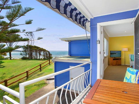 Ocean Blue Apartment Three - Apartment On 2nd Level - Accommodation Gladstone 0